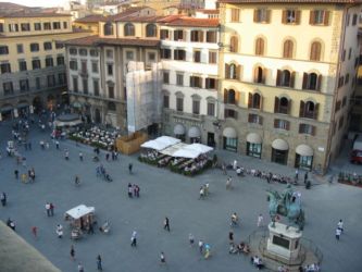 Piazza de Signoria, staut éuestre de Cosme Ier de Medicis.