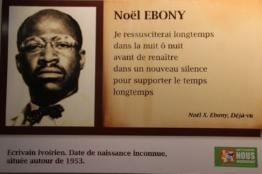 Noël Ebony