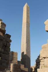 Karnak, obélisque de Touthmosis, 3è pylone