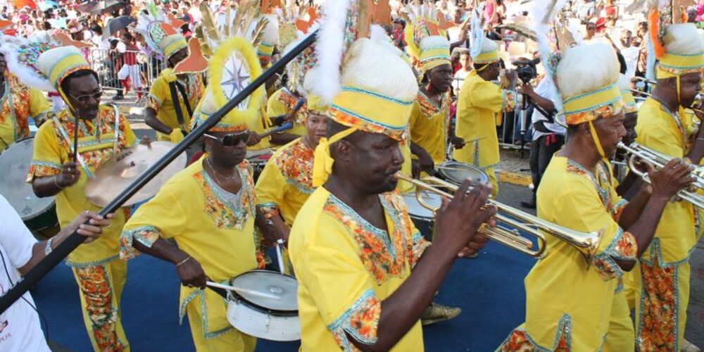 Le Carnaval de la Guadeloupe Fête des couleurs et des cultures