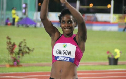 Whitney GIBSON (Usa) 4è saut en longueur